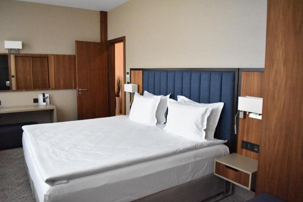Deluxe Apartment room - Image 2