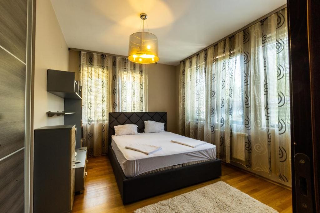 Apartment with Garden View room - Image 1