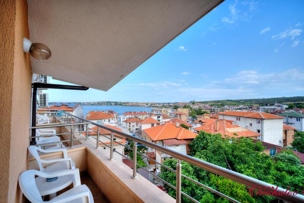 Suite with Sea View room - Image 1