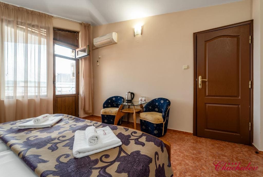 Suite with Sea View room - Image 2