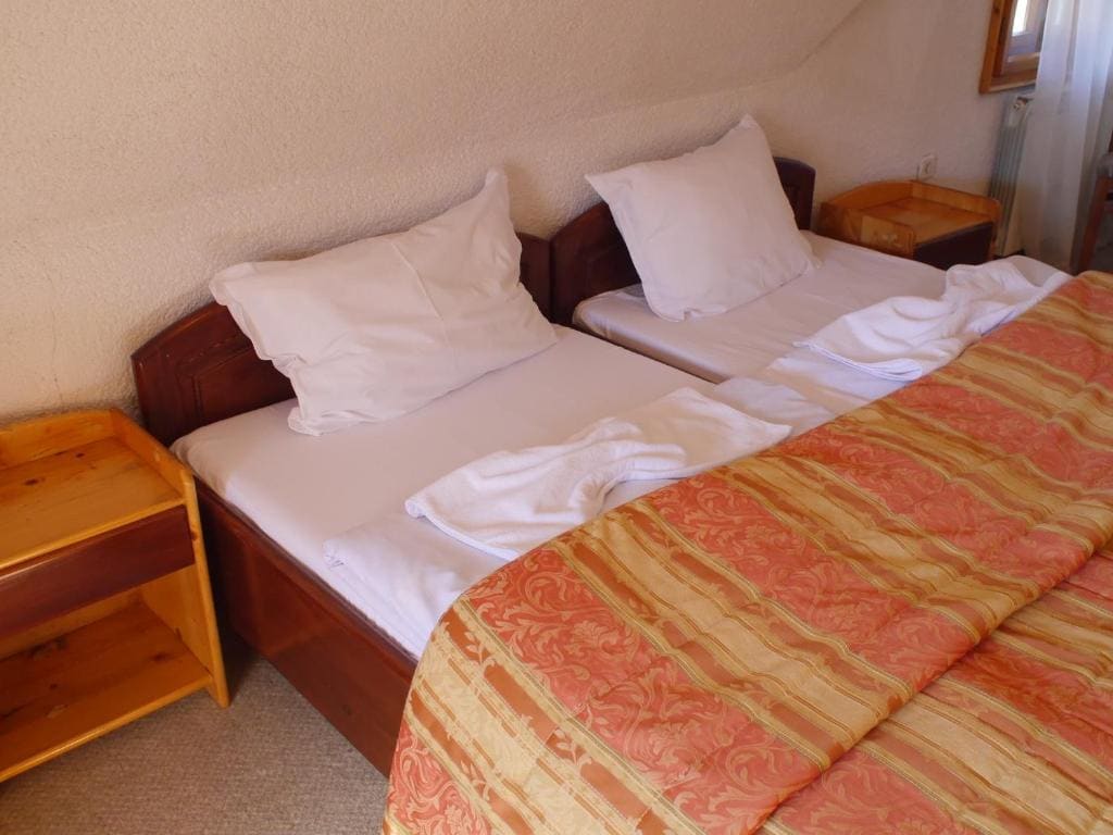 Twin Room room - Image 3