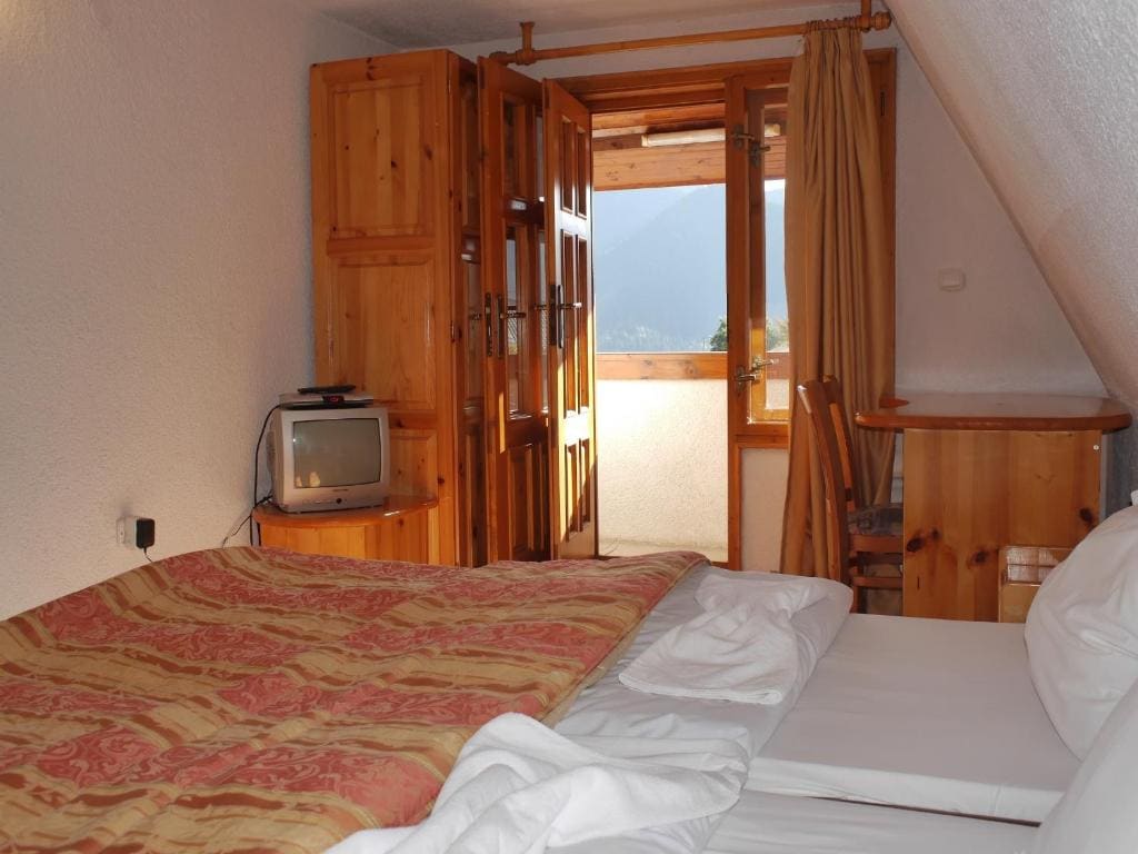 Twin Room room - Image 2