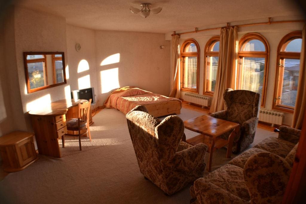 Suite room - Image 1