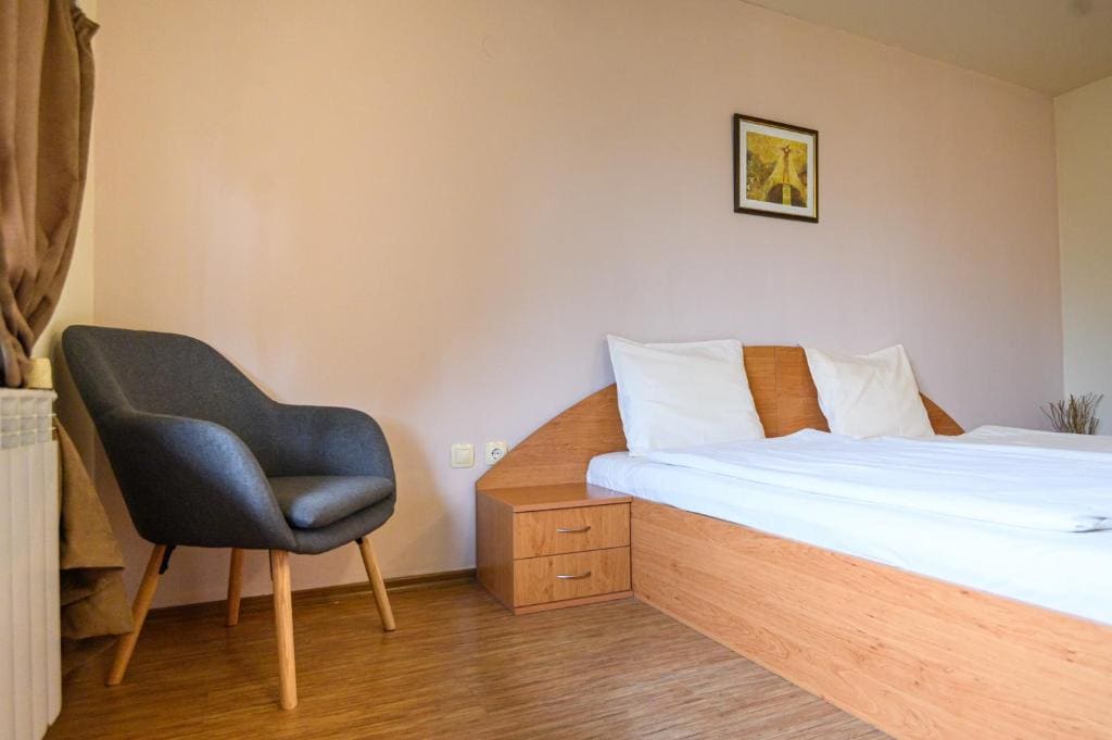 Double or Twin Room room - Image 2