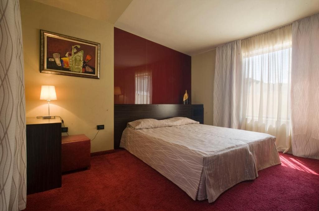 Studio with Balcony room - Image 1