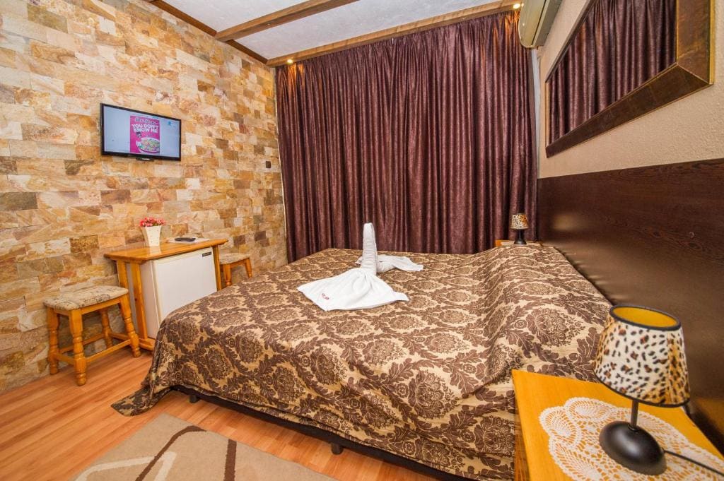 Comfort Double or Twin Room room - Image 2