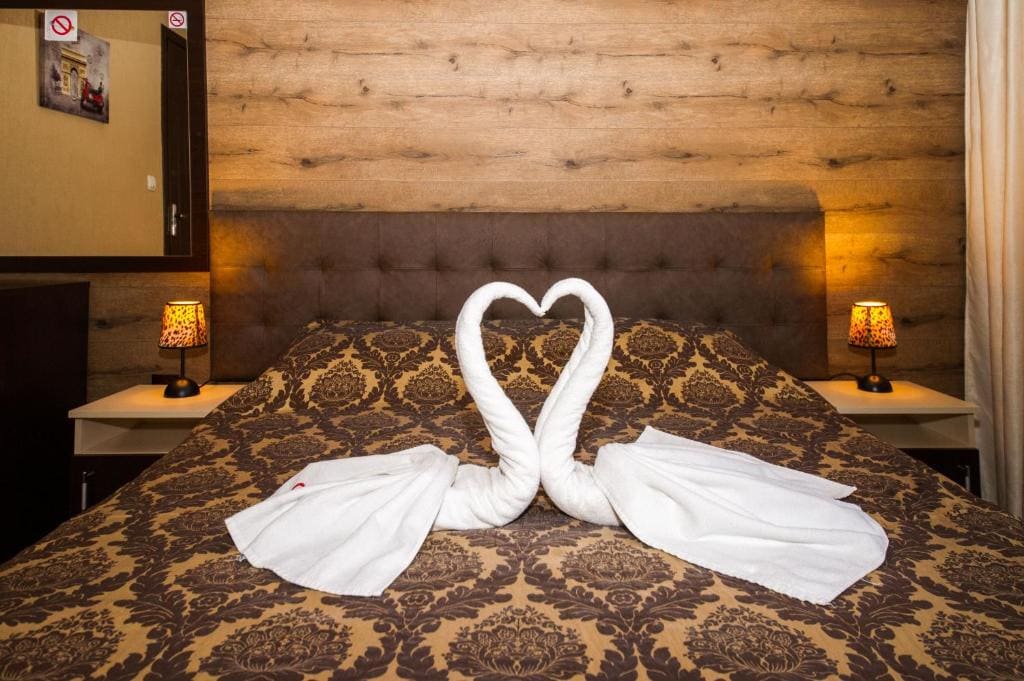 Deluxe Double Room with Balcony room - Image 1