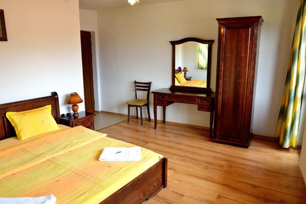 Double Room room - Image 2