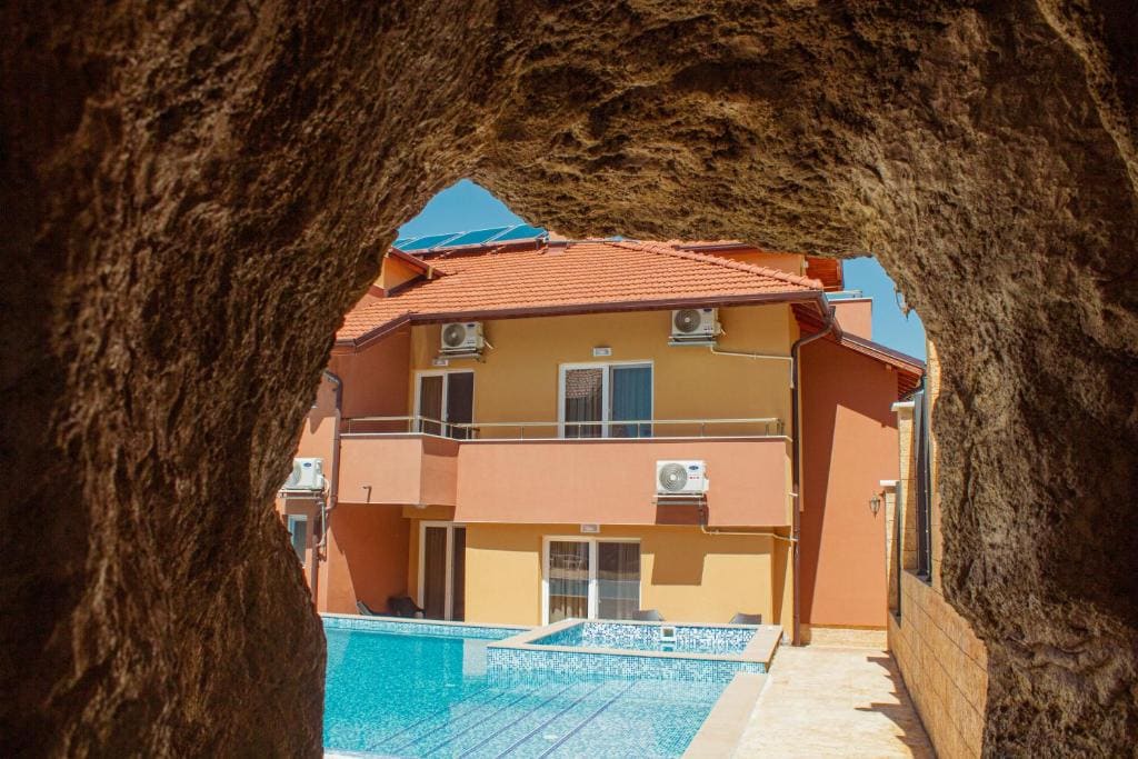 Villa with Private Pool room - Image 1