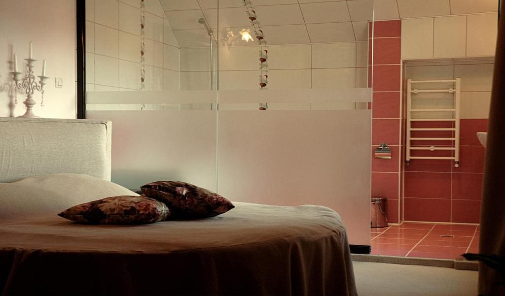 Studio room - Image 1