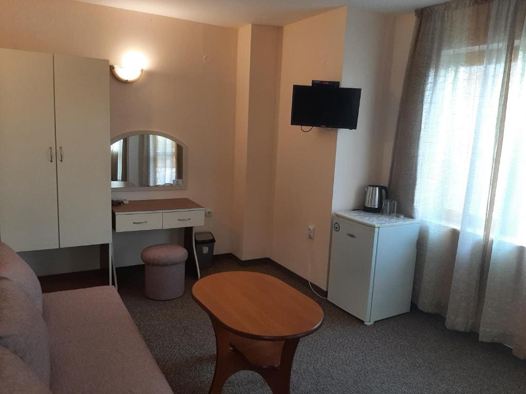 Suite with Sea View room - Image 2