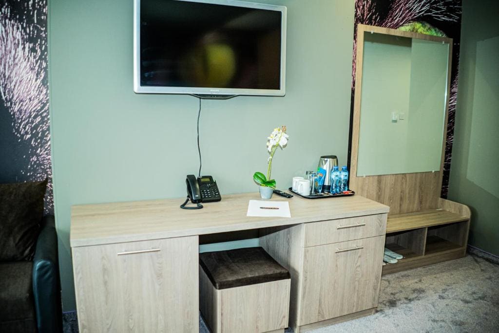 Deluxe King Studio room - Image 3