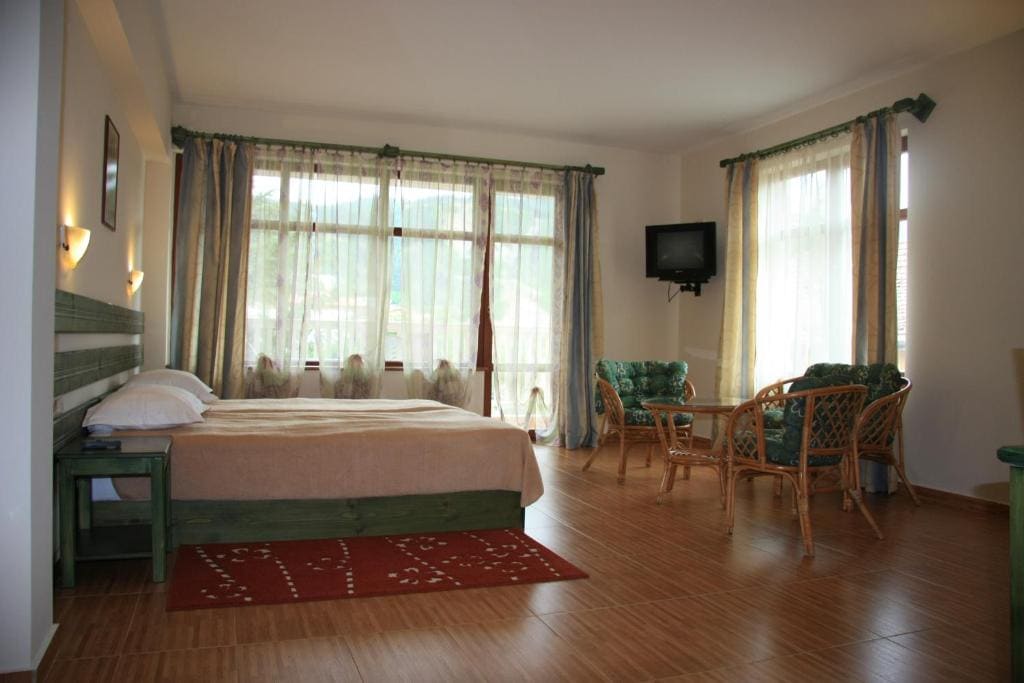 Double or Twin Room room - Image 3