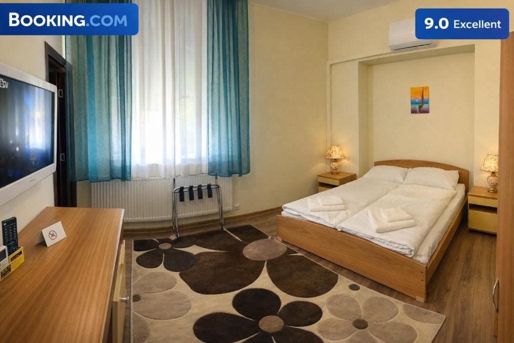Deluxe Double Room room - Image 1