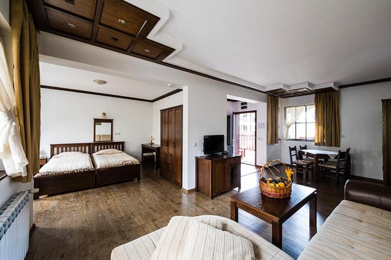 One-Bedroom Suite - Free Spa & Thermal Zone Access room - Image 2