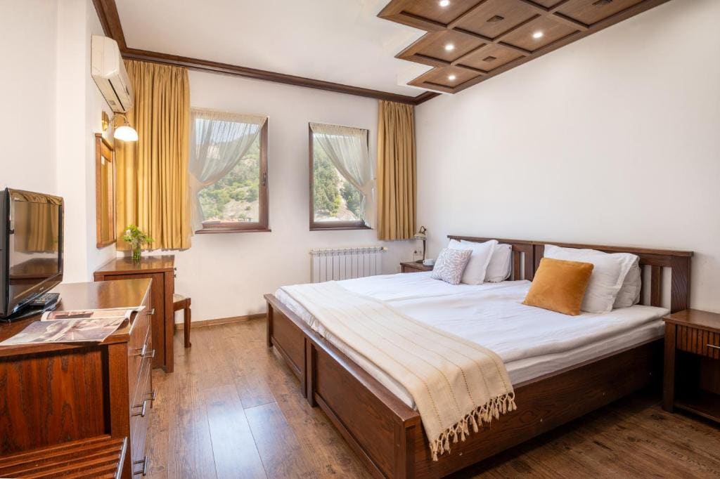 One-Bedroom Suite - Free Spa & Thermal Zone Access room - Image 1