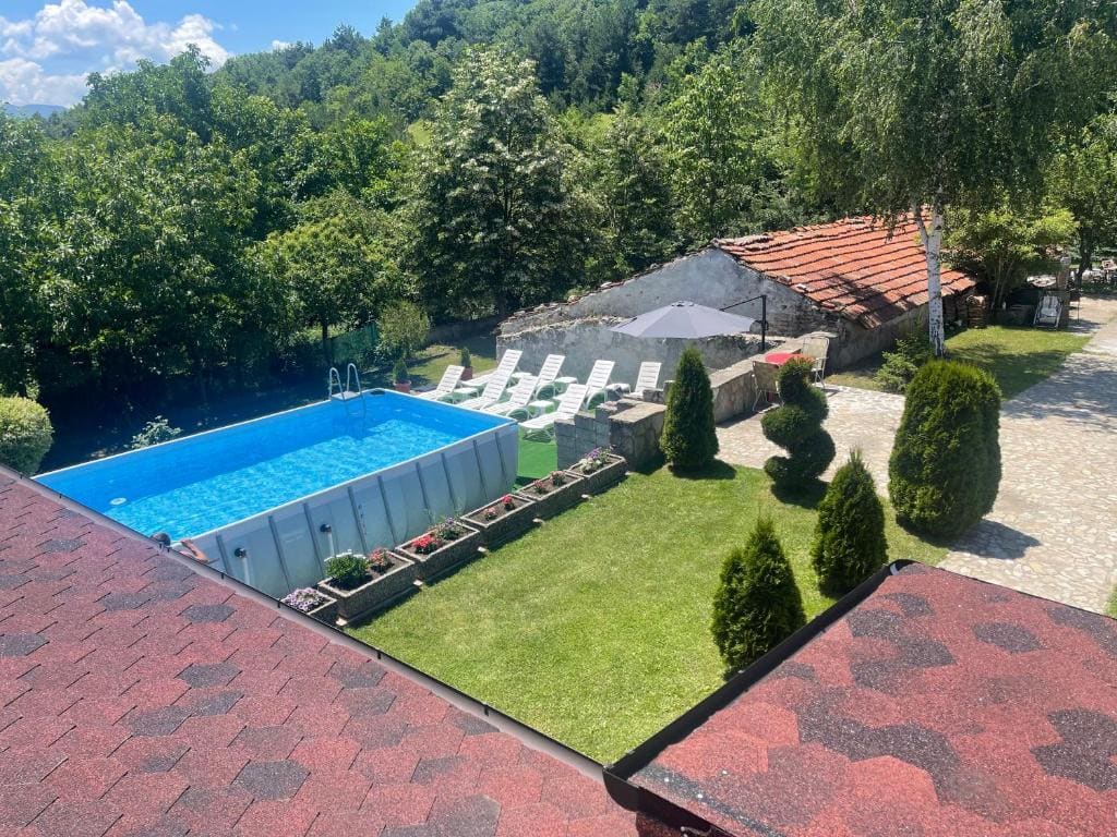 Triple Room with Mountain View room - Image 1
