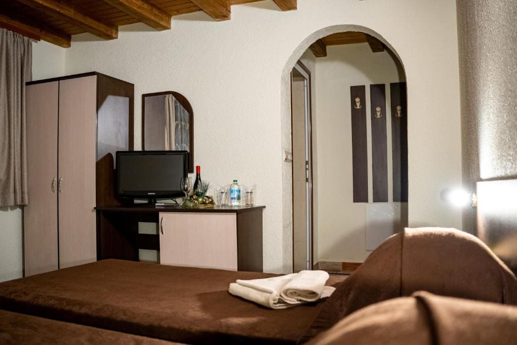 Double or Twin Room room - Image 2