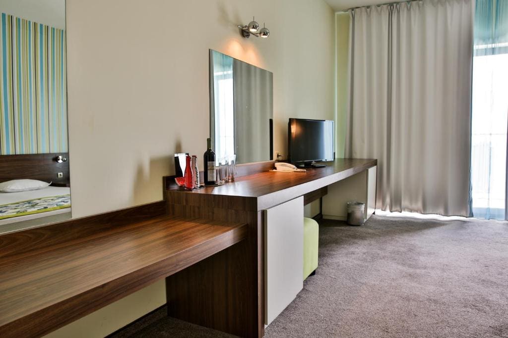Standard Double Room room - Image 2