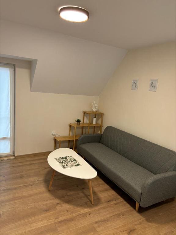 Deluxe Double Room with Balcony room - Image 2