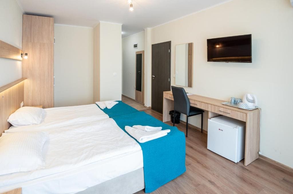 Double or Twin Room room - Image 2