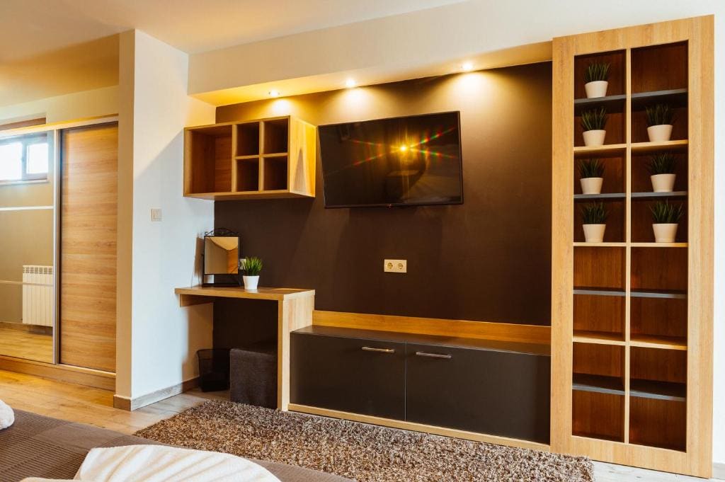 Apartment with Balcony room - Image 3