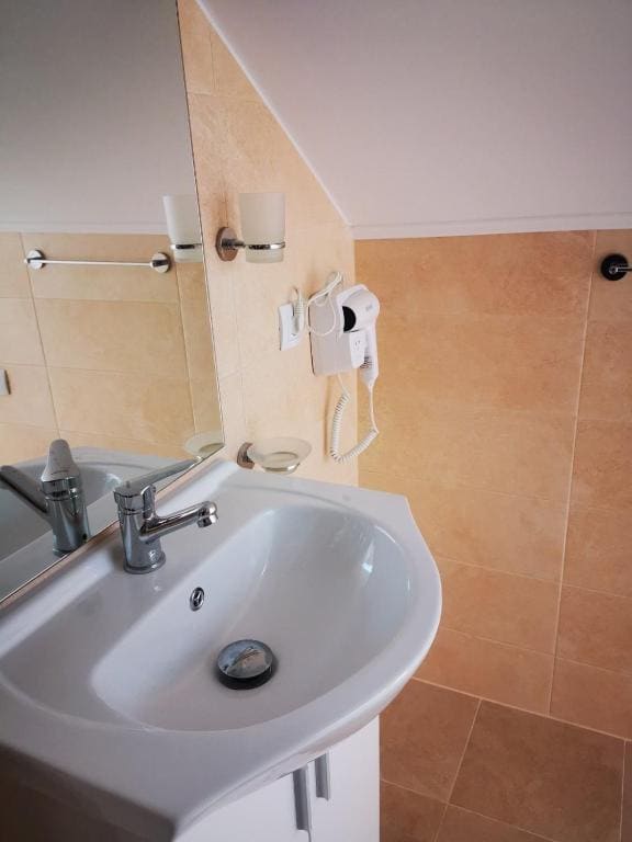 Apartment with Balcony room - Image 1