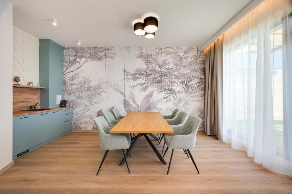 Deluxe Two-Bedroom Apartment with Balcony and Frontal Sea View - Free Access to Aquapark and Action Park room - Image 3
