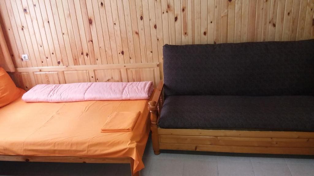 Family Room room - Image 1