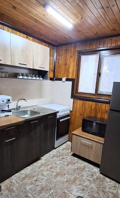 Two-Bedroom Chalet room - Image 1