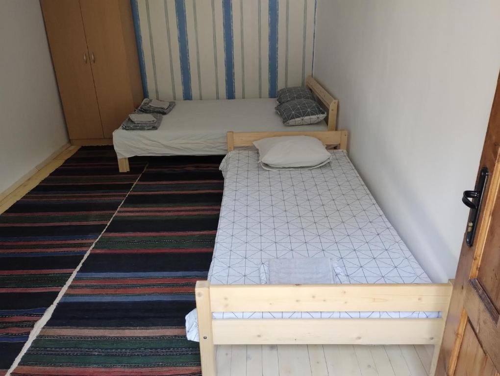 Triple Room with Private Bathroom room - Image 1