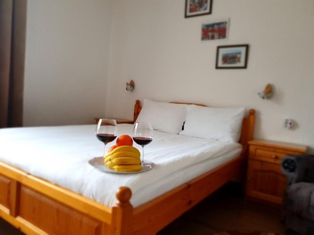 Double Room with Balcony room - Image 1