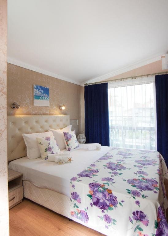 Double Room with Terrace room - Image 1