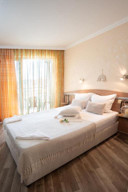 Double Room room - Image 2