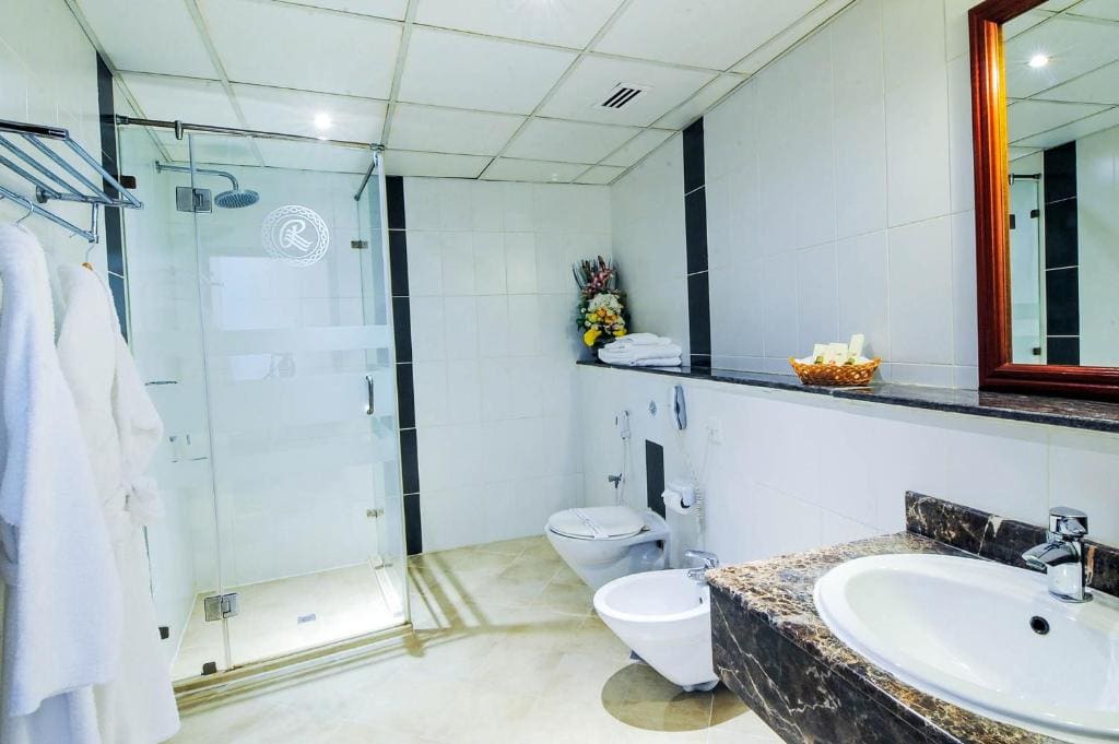 Deluxe Double Room room - Image 2