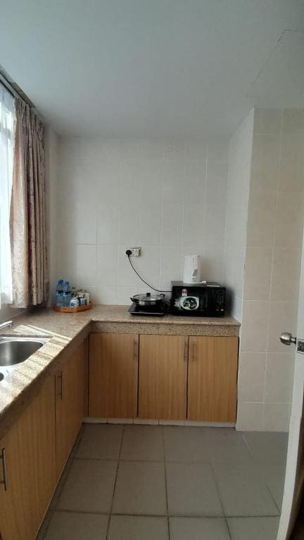 Superior Triple Room room - Image 3