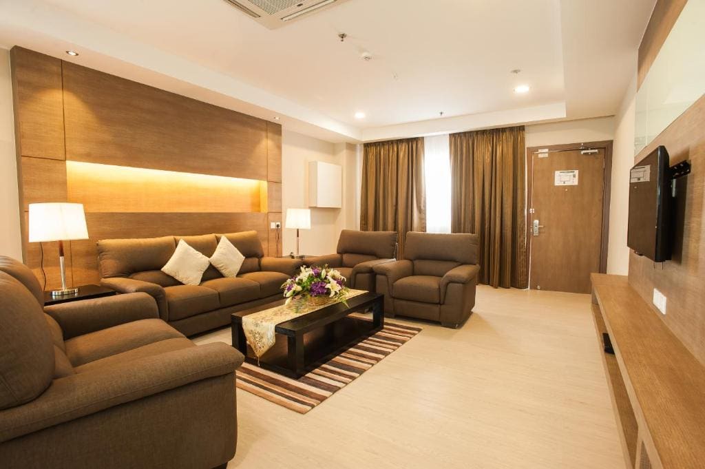 Deluxe Apartment room - Image 2