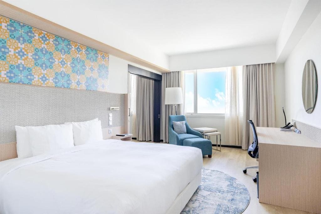 One-Bedroom Suite room - Image 1