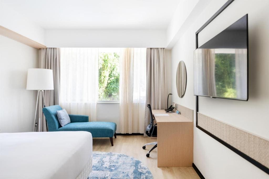 Superior Double or Twin Room room - Image 3