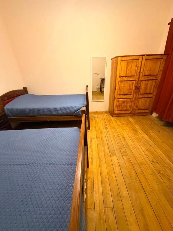 Twin Room room - Image 1