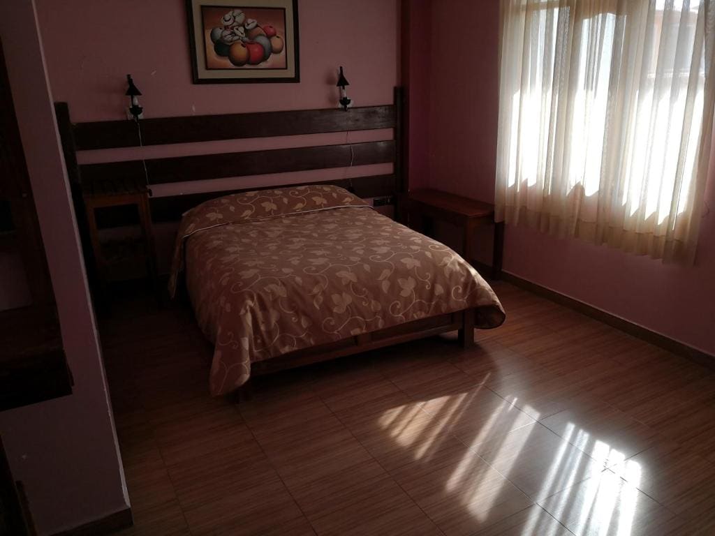 Twin Room with Private Bathroom room - Image 2