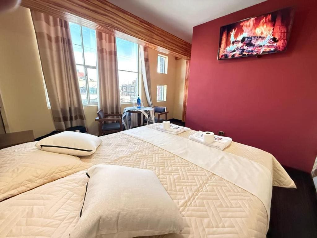 Suite with City View room - Image 2
