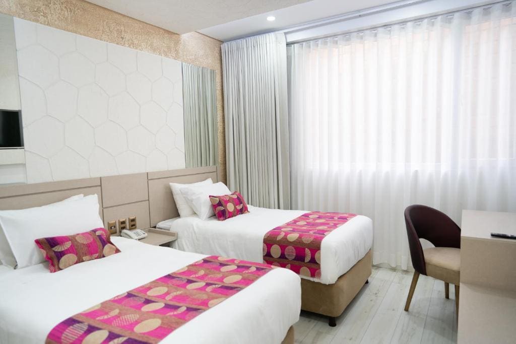 Deluxe Double Room room - Image 1