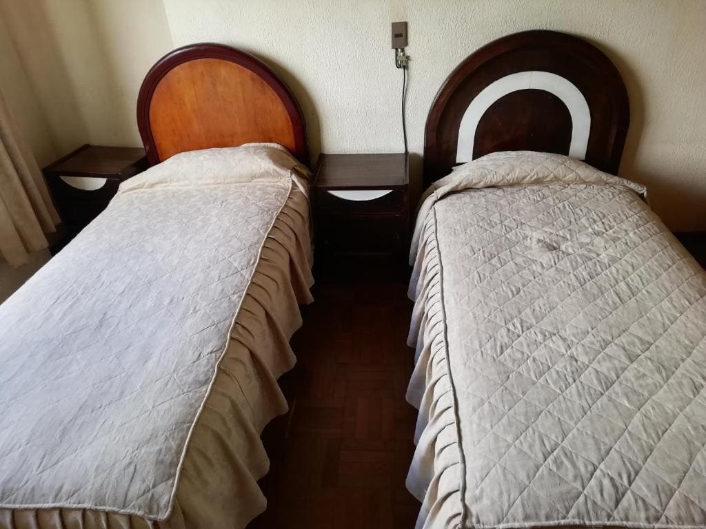 Twin Room with Shared Bathroom room - Image 1