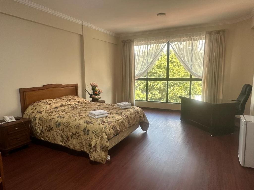 Suite room - Image 1
