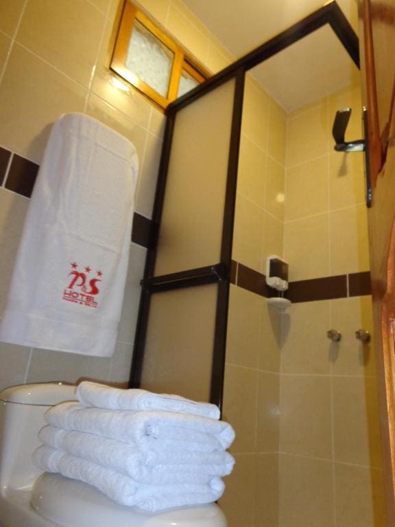 Suite with River View room - Image 3