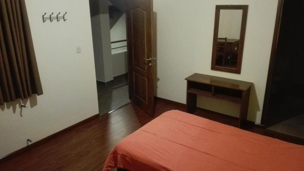 Twin Room with Private Bathroom room - Image 3