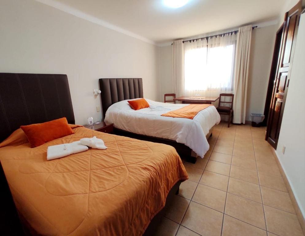 Standard Triple Room room - Image 1