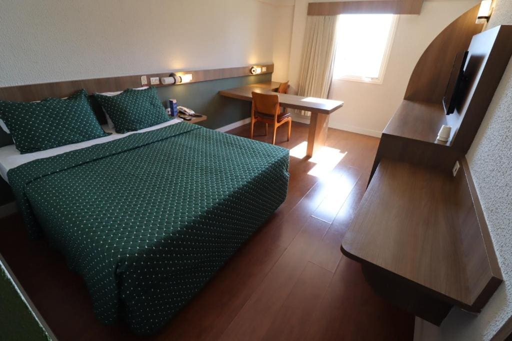 Standard Double Room room - Image 2