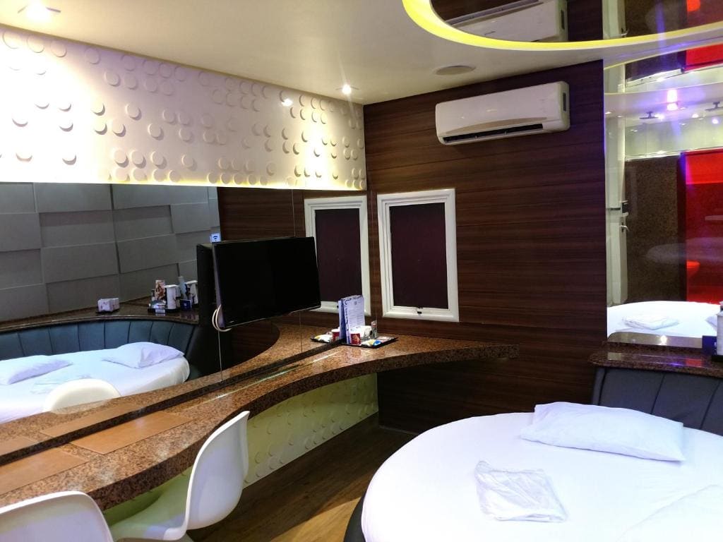 Standard Suite room - Image 1